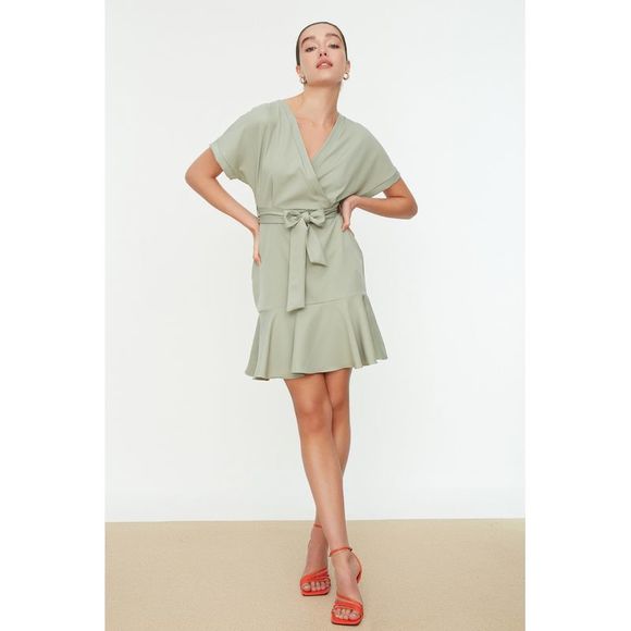 NWT Trendyol Women Regular fit Woven Dress - Picture 1 of 8